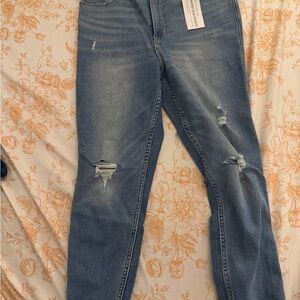 Old Navy Light Blue Distressed Skinny Jeans